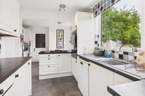 Kitchen breakfast room