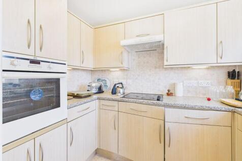 Kitchen alternative view