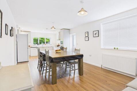 Kitchen family room