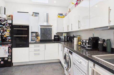 Kitchen alternative view