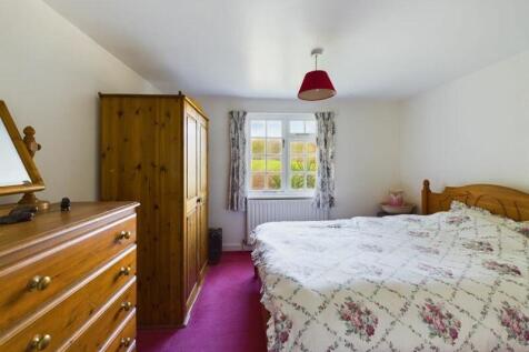 Pink bedroom