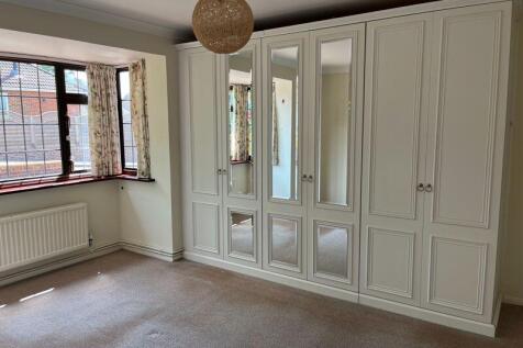 Bedroom 1 Wardrobes 