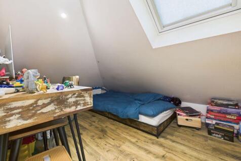 Bedroom 3 top floor