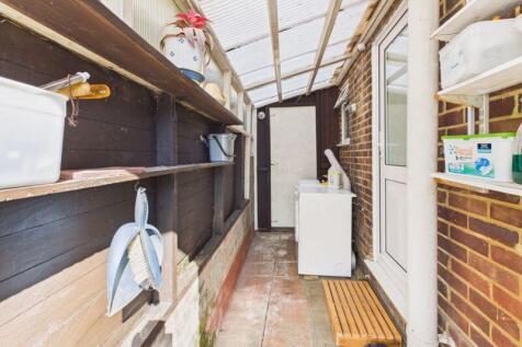 Covered walkway 