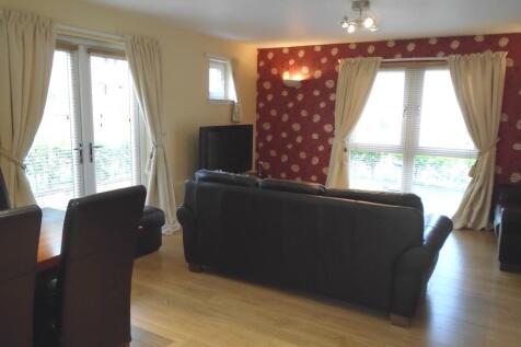 Lounge/Sitting Room