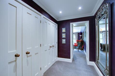 Dressing area