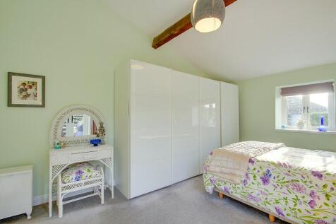 Principal bedroom