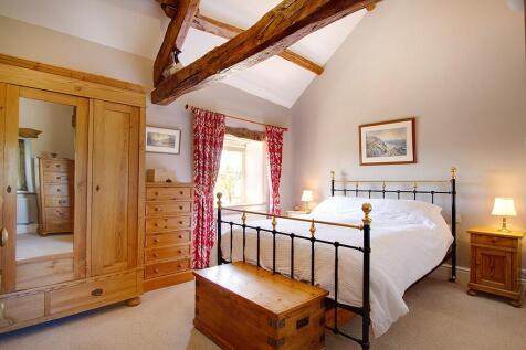 Principal bedroom