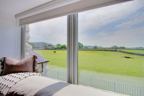 Sitting room view