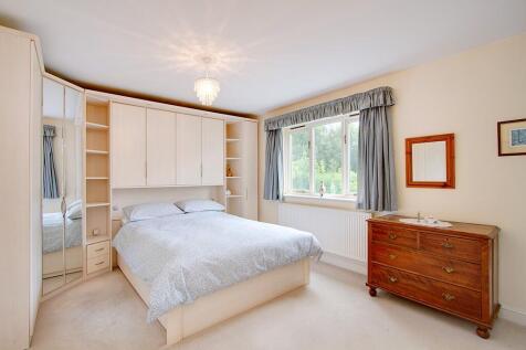 Principal bedroom 
