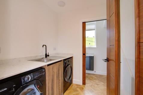 Utility/laundry room