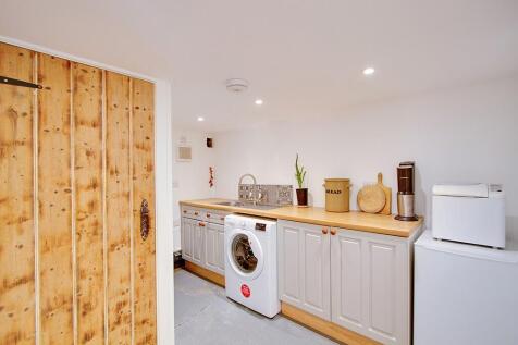 Utility/laundry room
