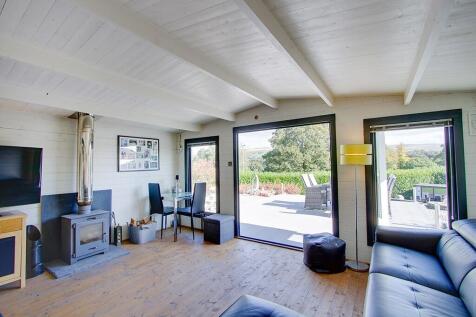 Summerhouse (Joy)