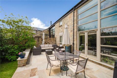Rear Elevation/Patio