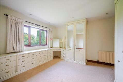 Dressing Room/Bed 5
