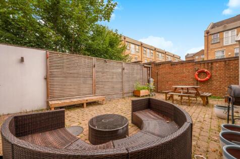 Property Image 32