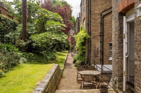 Property Image 16