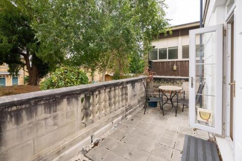 Property Image 12