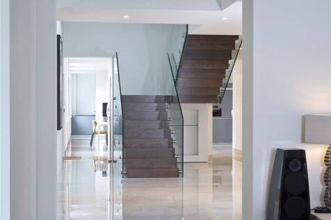 Feature staircase