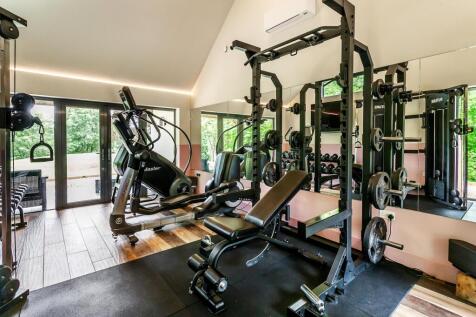 Property Image 32
