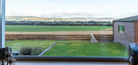 DSC02457-HDR.jpg