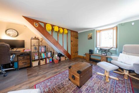 32 Lyndoch-50.jpg