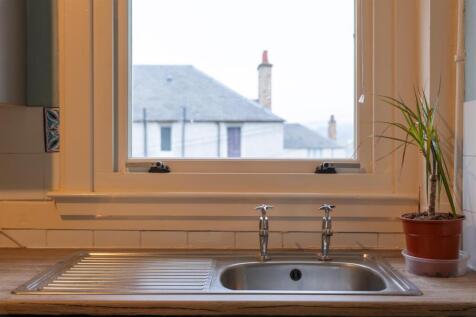 darnhall inside-13.jpg