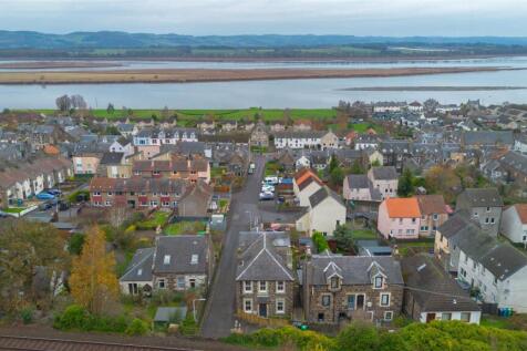 hill road droney-2.jpg