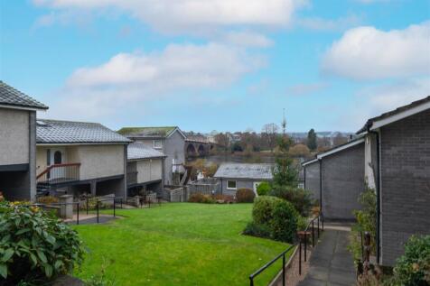 bridgeend photo-2.jpg