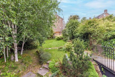 Property Image 32