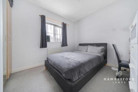 George Walk, Sittingbourne - Bedroom 2