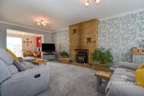 Fairleas, Sittingbourne - Lounge