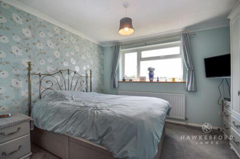 Fairleas, Sittingbourne - Bedroom 1