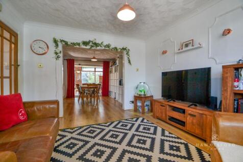 Springfield Road, Sittingbourne - Lounge