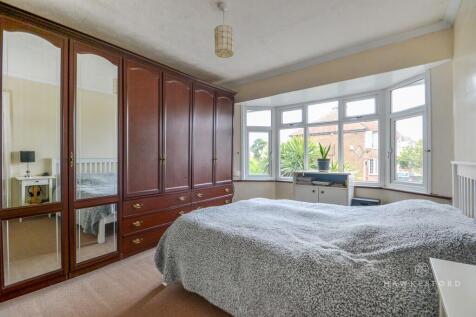 Springfield Road, Sittingbourne - Bedroom 1