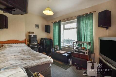South Avenue, Sittingbourne - Bedroom 2