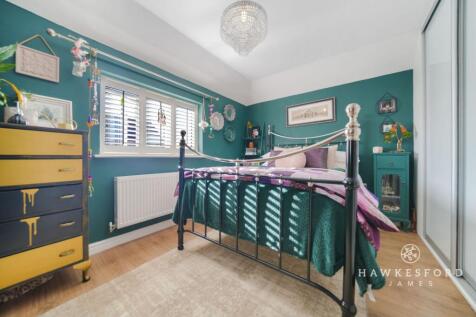 White Admiral Grove, Sittingbourne - Bedroom 1