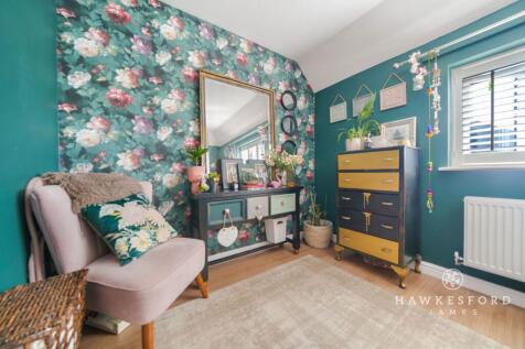 White Admiral Grove, Sittingbourne - Bedroom 1