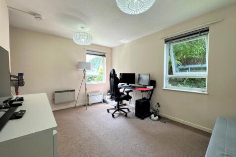 Whimbrel Close, Sittingbourne - Living area
