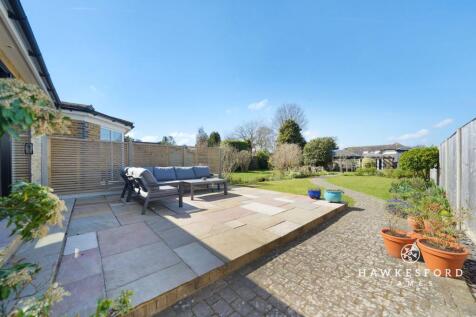 Woodstock Road, Sittingbourne - Garden