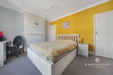 Thomas Road, Sittingbourne - Bedroom 1