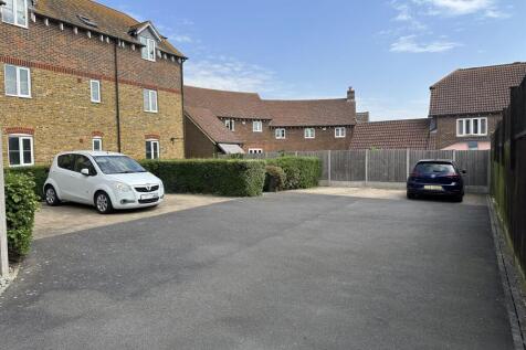 Chetney View - Parking