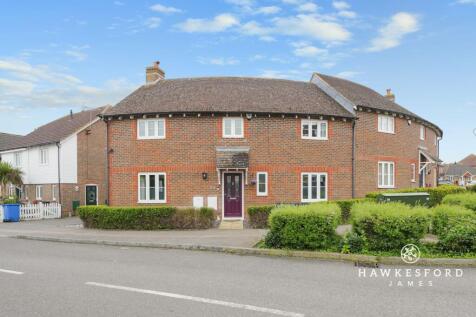 School Lane, Iwade - Front
