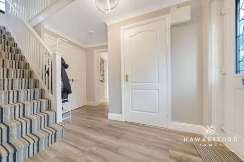 School Lane, Iwade - Entrance hall