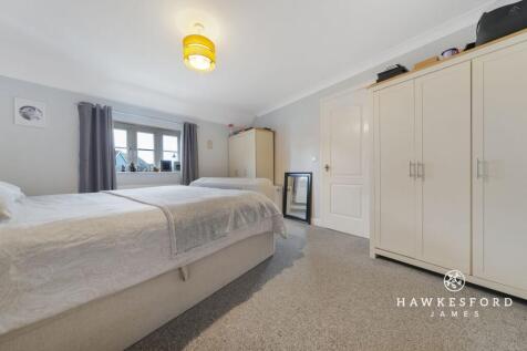 School Lane, Iwade - Bedroom 1