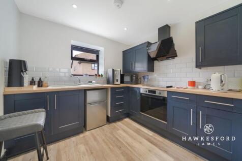 The Meadows, Sittingbourne - Annexe kitchen