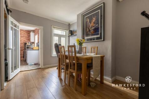 North Street, Sittingbourne - Dining room
