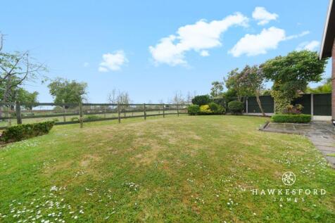 Cellar Hill, Lynsted - Garden