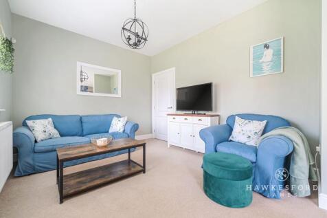 Kingsborough Drive, Eastchurch - Family room