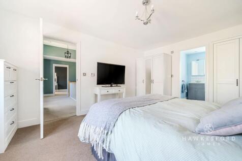 Kingsborough Drive, Eastchurch - Bedroom 1